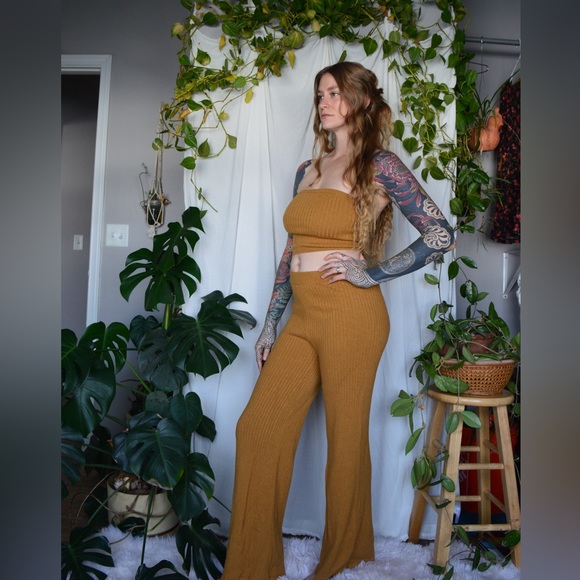 Mustard free people set only worn once - Picture 2 of 3